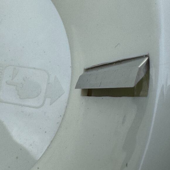 Margaritaville Bahamas Margarita Machine DM0500 Ice Shaving Blade & Spout PART - Picture 3 of 6